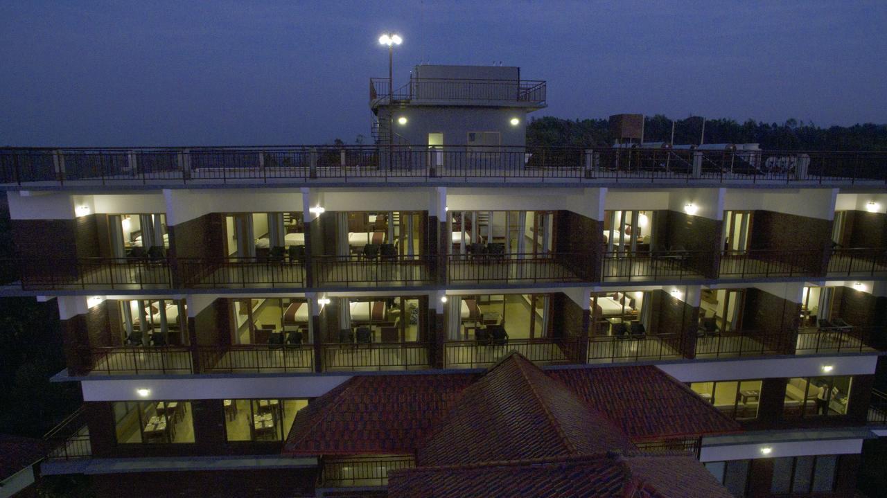 Arayal Resort-A Unit Of Sharoy Resort Tariyod Kültér fotó